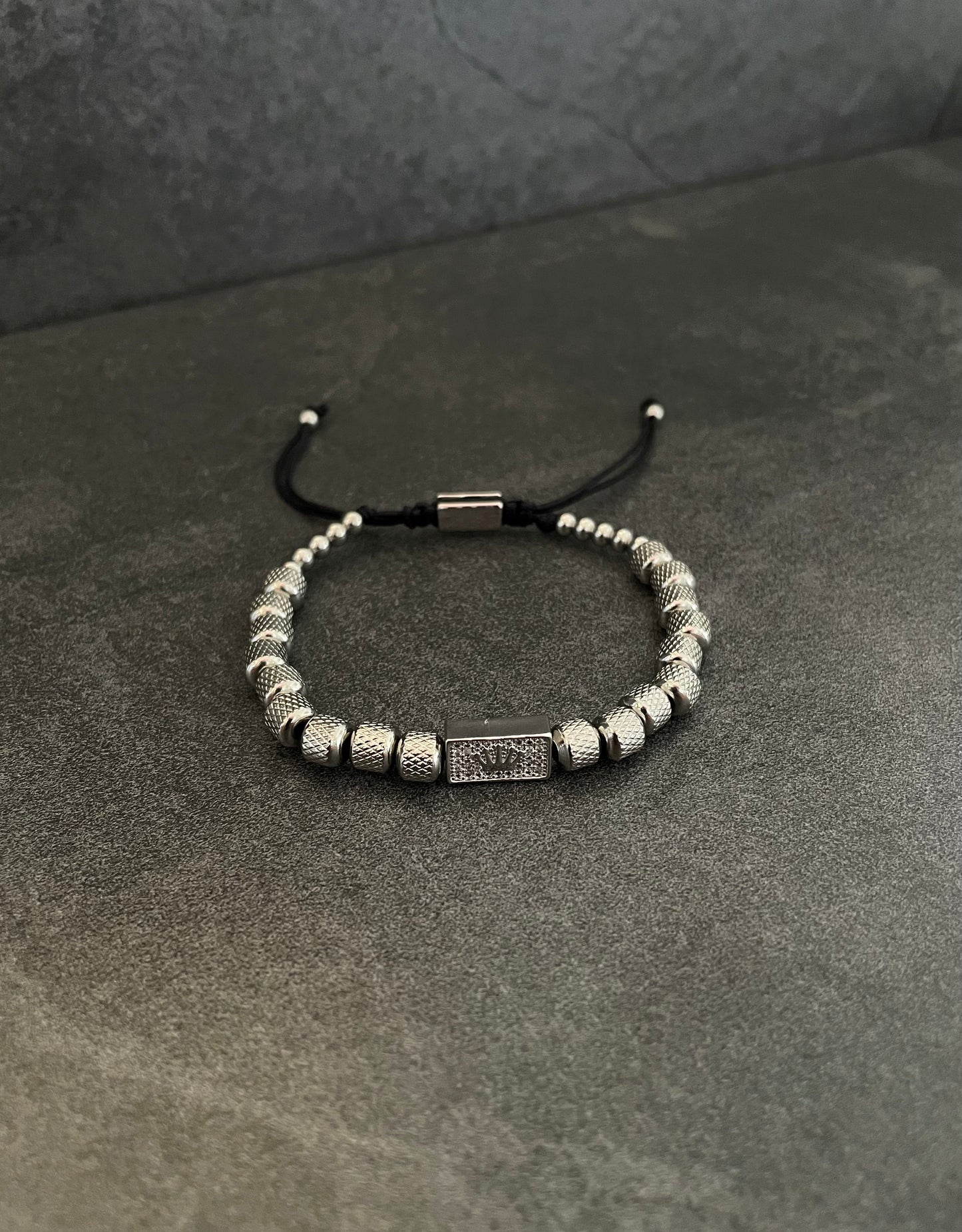 WHITE DIAMOND BRACELET