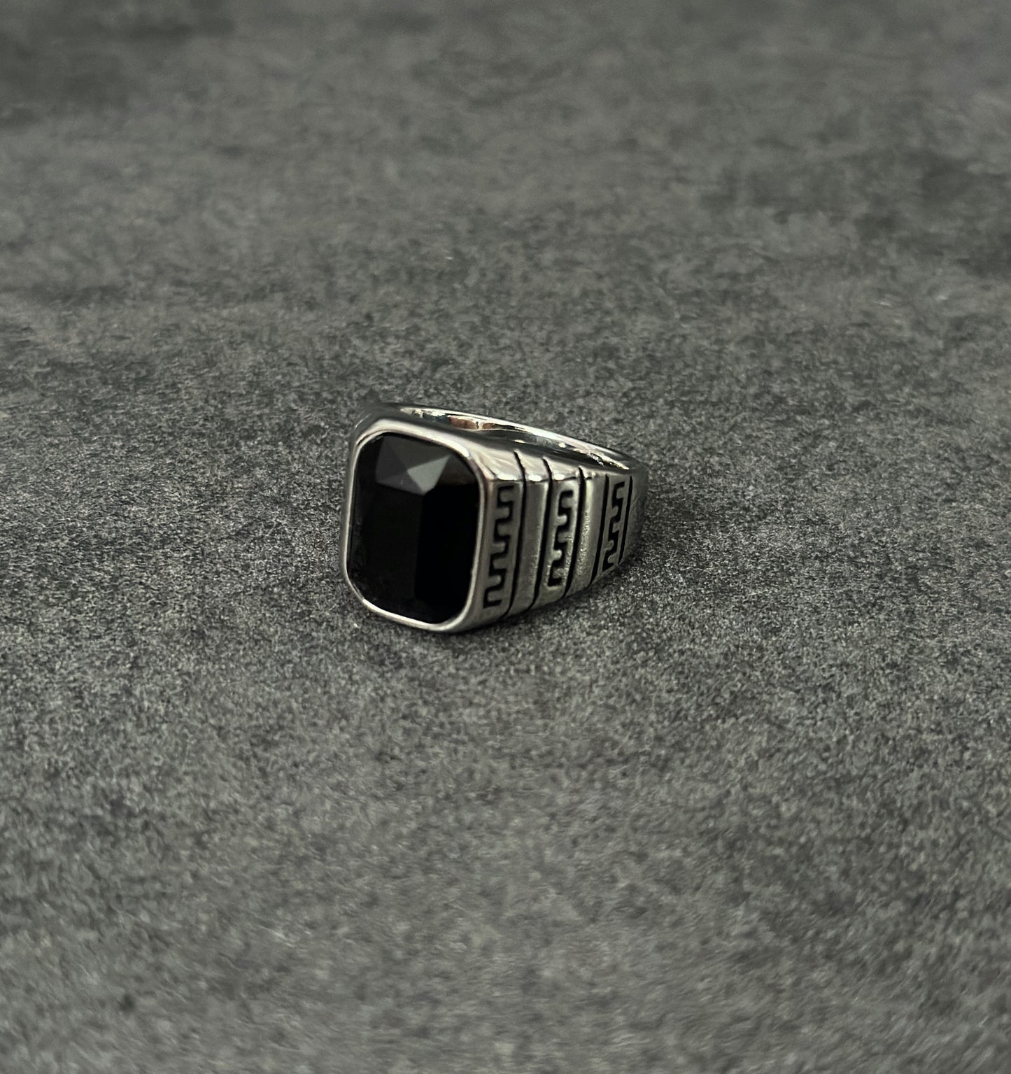 BLACK DIAMOND RING